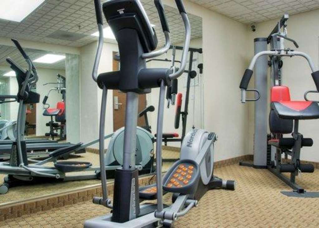 فندق أجنحة كومفورت دانفيل المرافق الصورة